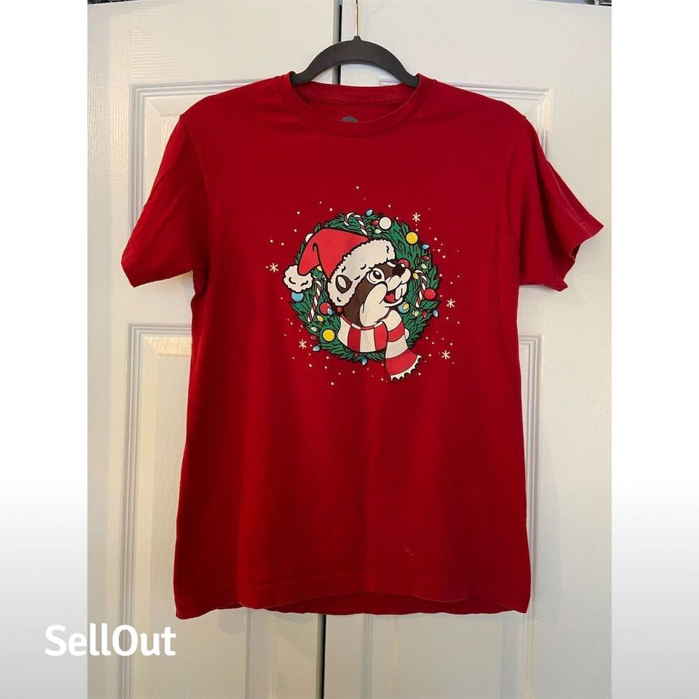 Buc-ee's Unisex S Red Christmas T-Shirt "Never Calm, Always Bright"